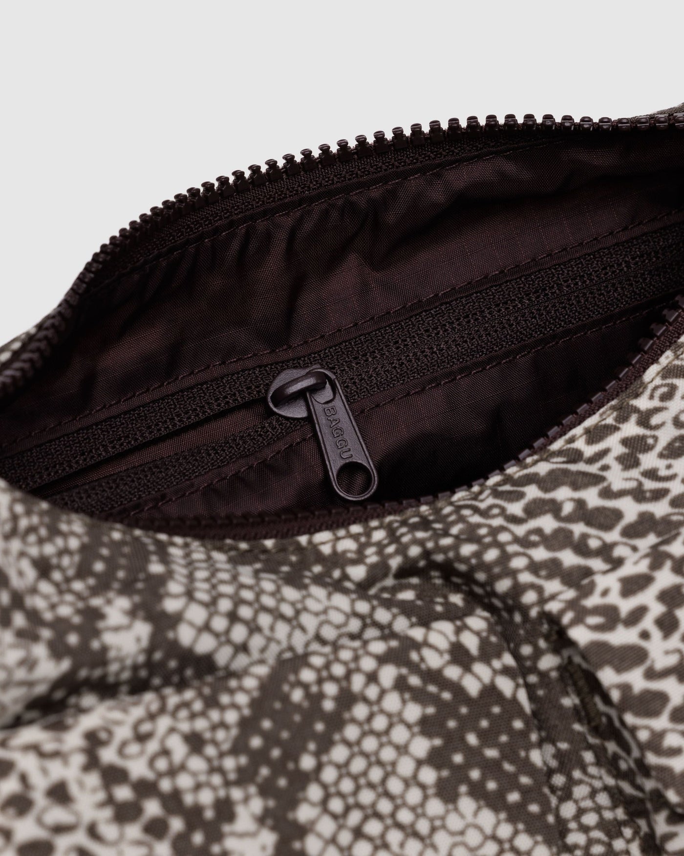 Cargo Shoulder Bag - Snakeskin - Travel Ready